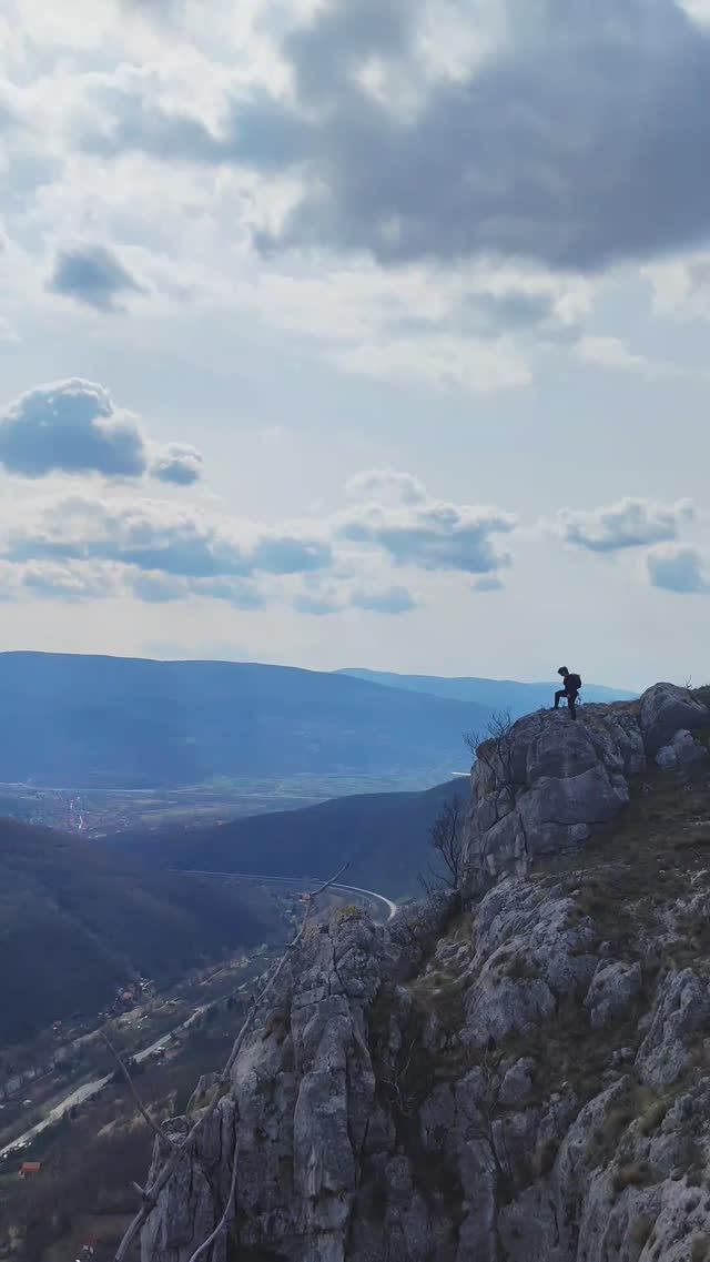 Как не попасть в пещеру, чтобы снова сюда вернуться. Сербия. Самые лучшие места мира смотреть онлайн