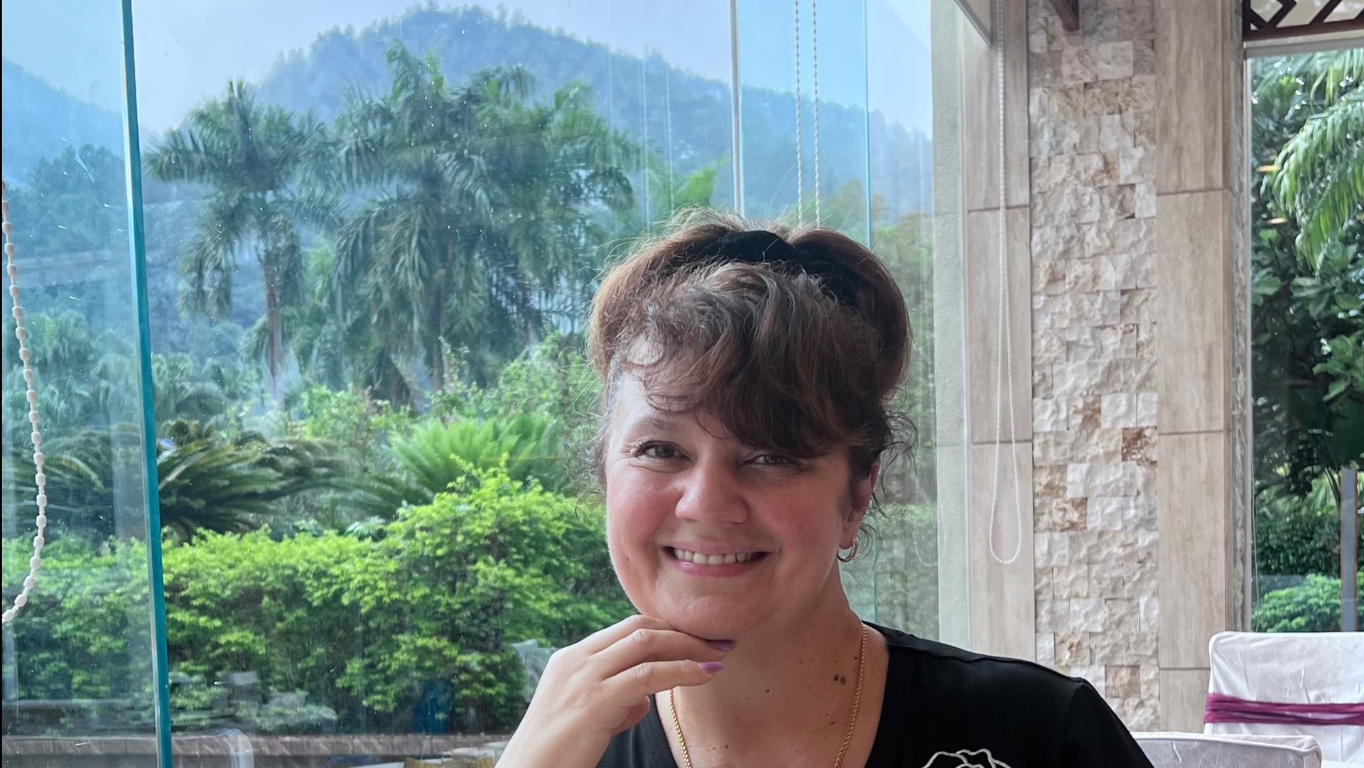 Наше утро в раю: Шведский стол в Китае и возвращение в Гуанчжоу смотреть онлайн