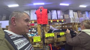 Жизнь в деревне. Посылки из Германии. Сильно не брали так пол багажника набрали