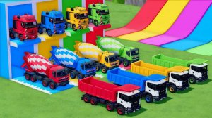 Катаемся на крутых разноцветных машинках и грузовиках из мультиков для детей №7