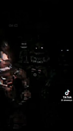 Edith Po fnaf gets goosebumps 🤤