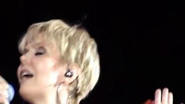 Валерия - Самолет  &Live (X5 RG)