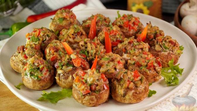 Просто и эффектно. ФАРШИРОВАННЫЕ ГРИБЫ С БЕКОНОМ смотреть онлайн