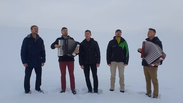 Падал снег. Братья из Михайловки.