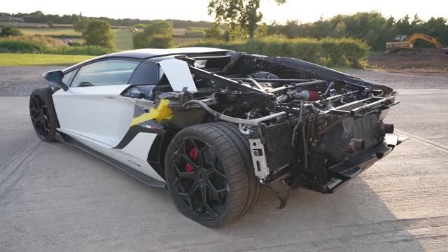 Ремонт РАЗБИТОГО LAMBORGHINI SVJ