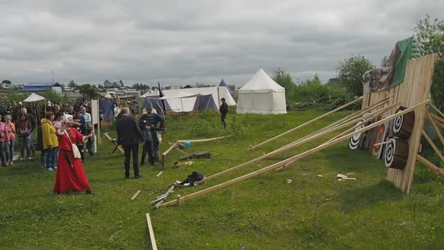 Метание топоров (Исторический фестиваль "Сибирский огонь" - 2018). смотреть онлайн