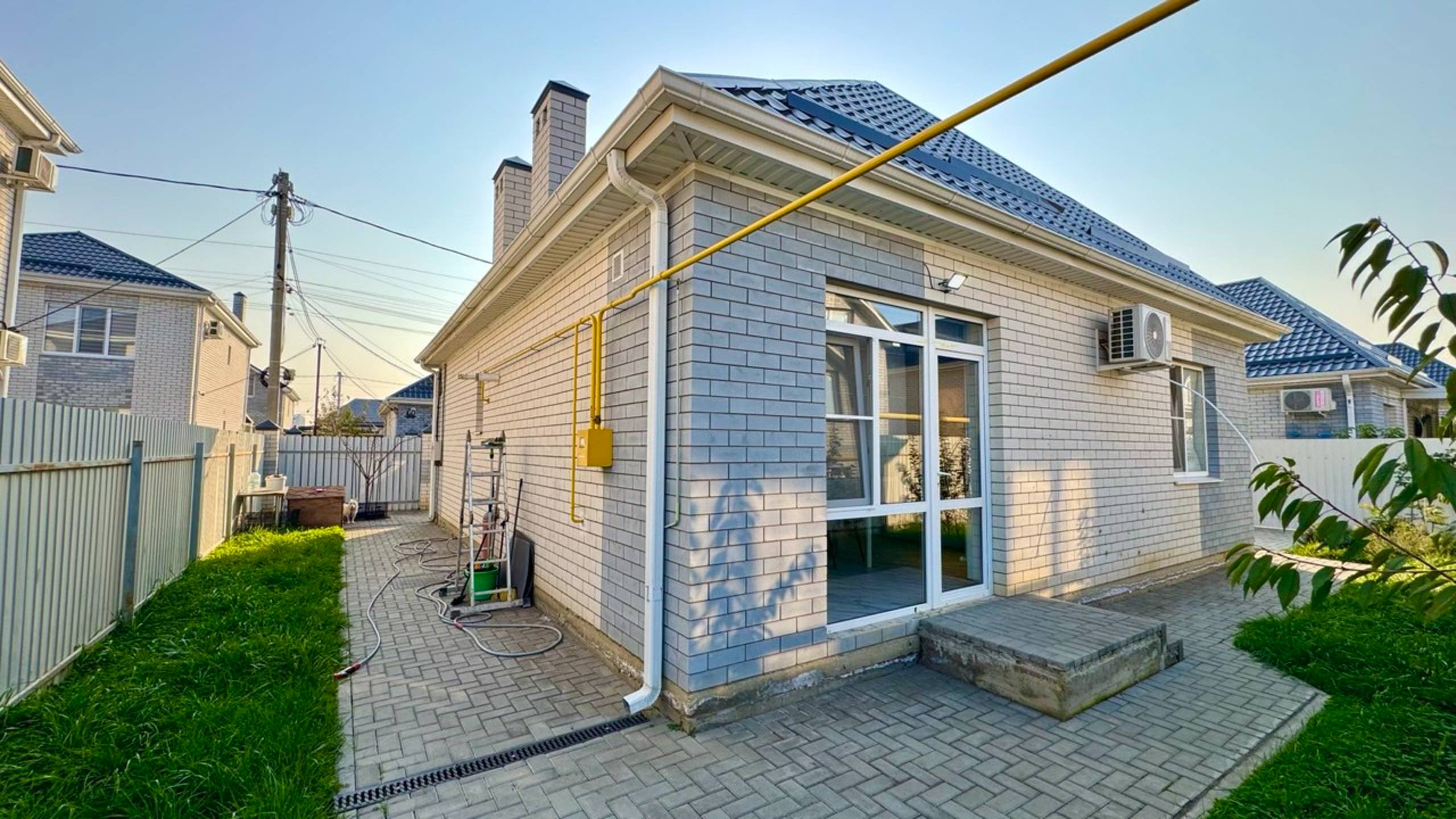 Дом с ремонтом и ГАЗОМ в Красноадаре! смотреть онлайн