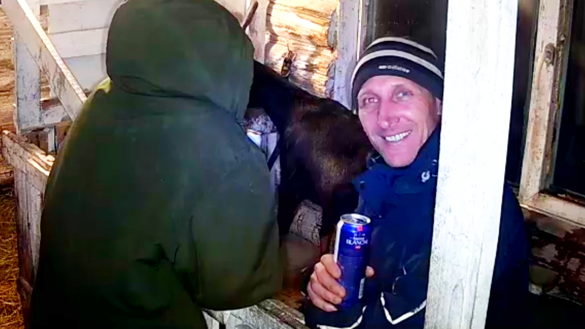 Деревня и мы её жители,Мы Напились а они пошли туда,все было так как мы и предполагали смотреть онлайн