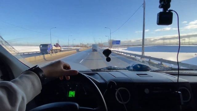 Пока газон, привет фура Возвращаюсь обратно на сцепку смотреть онлайн