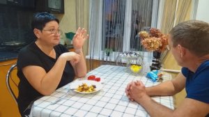 ОБЫЧНАЯ ЖИЗНЬ В СЕЛЕ /НЕ МОЁ ЭТО, НЕ МОЁ!!! УЖИН. /КАРТОШКА ЖАРЕНАЯ СО ШКВАРКАМИ.