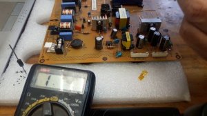 PHILIPS 32PFL5405H  не включается, светодиод мигает 3 раза does not turn on, LED flashes 3 times