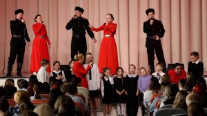 Пойте вместе с нами!