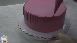 Цветные подтёки на торт