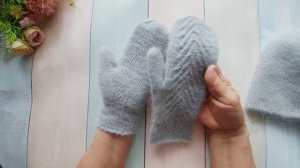 Варежки из пуха норки.