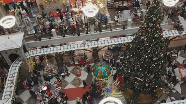 Детский мир (Москва) в новогодние праздники. смотреть онлайн