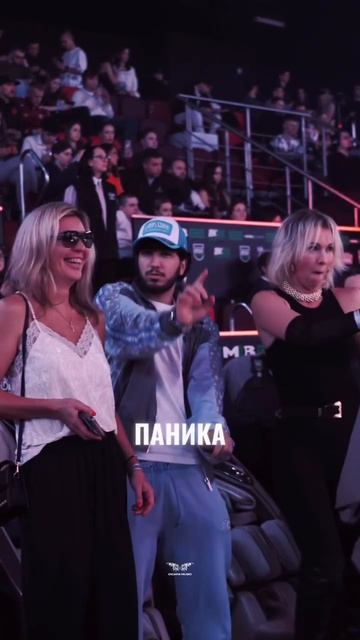 Что сделаешь, когда вокруг такое количество красивых девушек🥹💔 смотреть онлайн