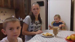 ПОКА СЕМЬЯ ЕЩЁ СПИТ !!! Готовим Заливной Пирог и Банановые блины . Быстро , вкусно и просто