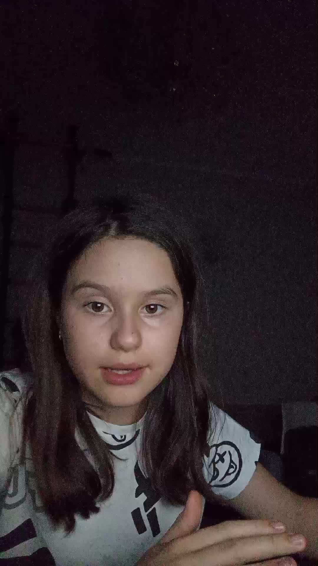 новый маник 💅🏿 И ДЕЛАЮ ДАЖЕ ОШЕЙНИК ИЗ БИСЕРА смотреть онлайн