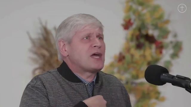 Молодежная конференция _ фрагмент _ Владимир Евстигнеев смотреть онлайн