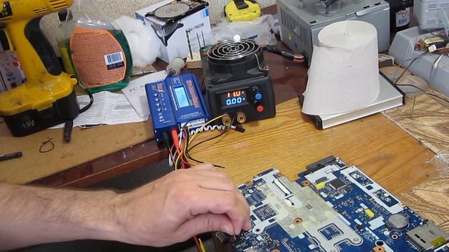 Packard Bell Q5wtc  Compal LA 7912P нет B+ не включается схема