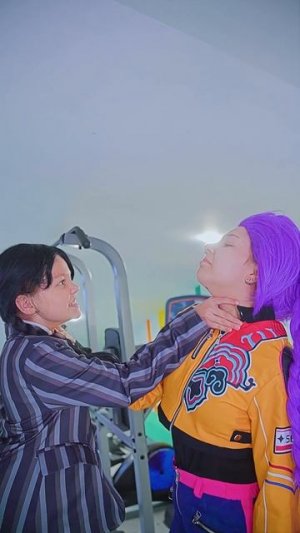 Rumi and Wednesday Addams at the gym! #kpopdemonhunters #sigma #gigachad