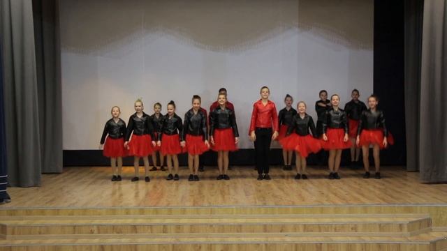 т/к "Сказка" - Красная шапочка на новый лад смотреть онлайн