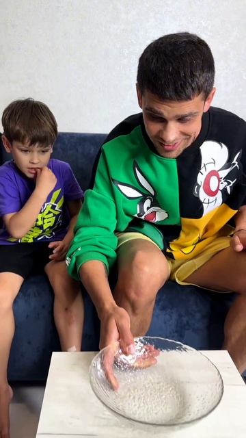 Так и не поел он ЧИПСЫ 😅 смотреть онлайн