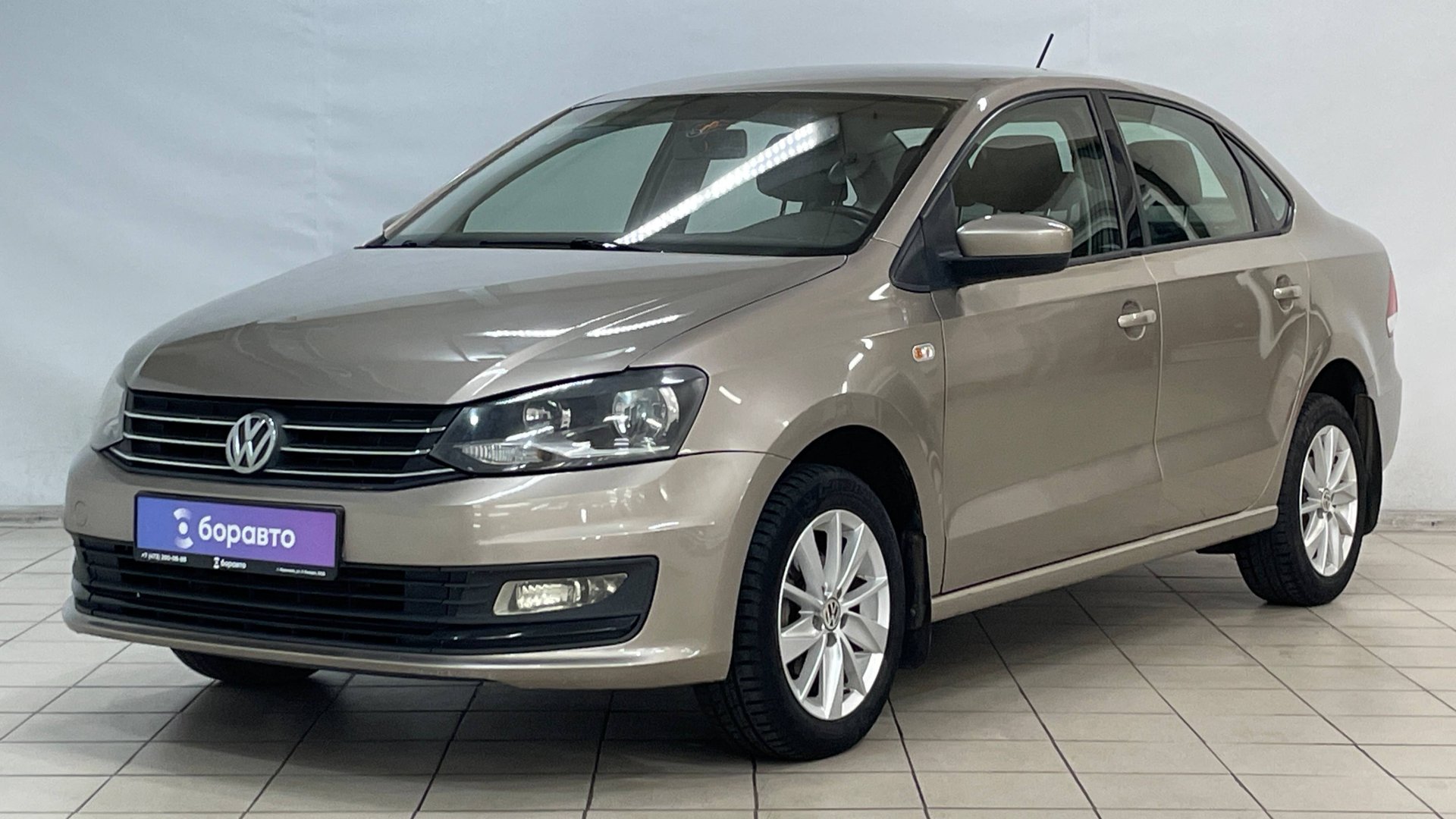 VOLKSWAGEN POLO смотреть онлайн