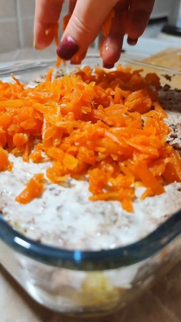 Салат Мимоза #рыба #консерва #слоеныйсалат #жизнь в Сербии смотреть онлайн