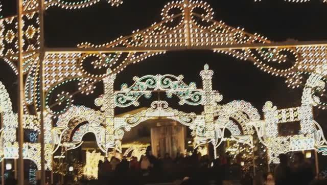 Вечерняя новогодняя Москва. смотреть онлайн