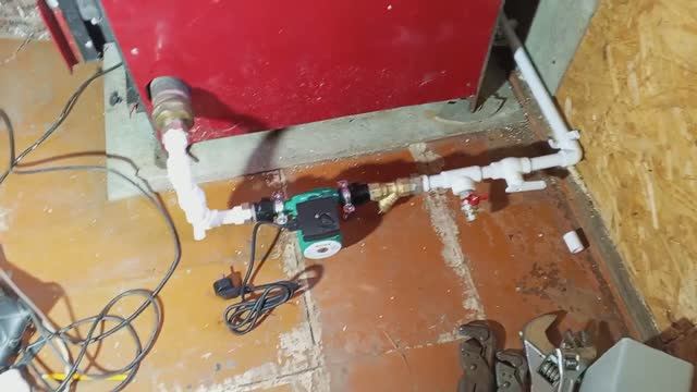 Подключаю к отоплению напольный котёл . смотреть онлайн