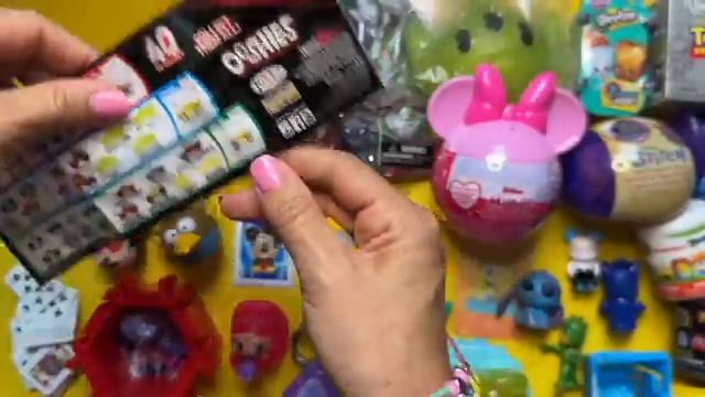 Распаковываем мягкие сюрпризы