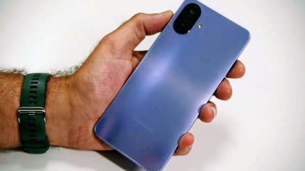 Обзор Samsung Galaxy A07. Бюджетник от Самсунг - жутко! Обзор от Арстайл