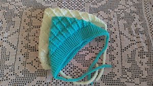 Шапочка спицами на малыша от 1 до 6 месяцев //Видеоописание