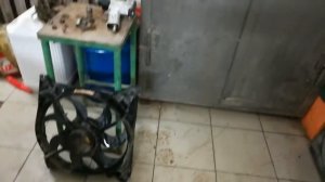 Снятие основного диффузора (вентилятора) охлаждения хендай соната hyundai sonata 2.7