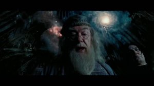 Из фильма  "Гарри Поттер и узник Азкабана" (2004)