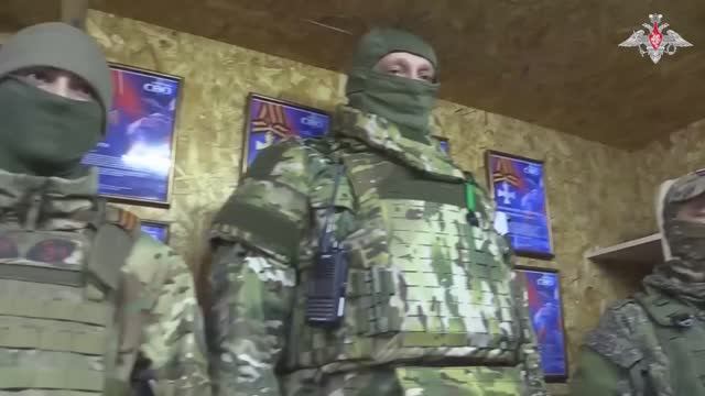 Военнослужащих группировки войск «Днепр», выполняющих боевые задачи в составе штурмовых групп, награ смотреть онлайн