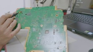 Sony PlayStation 3 Slim 3008B не включается / Press power button on, console turn off next second