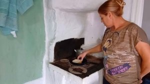 Жизнь в деревне. Решила порадовать мужа Готовлю на печи