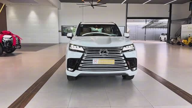 Lexus LX-700h 2025 обзор смотреть онлайн