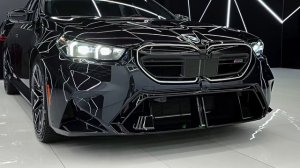 BMW M5 2025 обзор