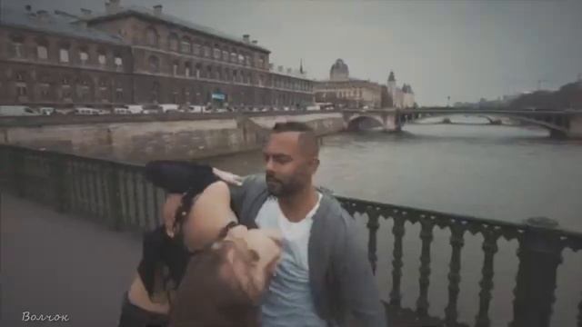 НЕ ТО ПАЛЬТО