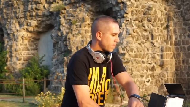 Giuseppe Ottaviani - 1001Tracklists Exclusive Mix смотреть онлайн