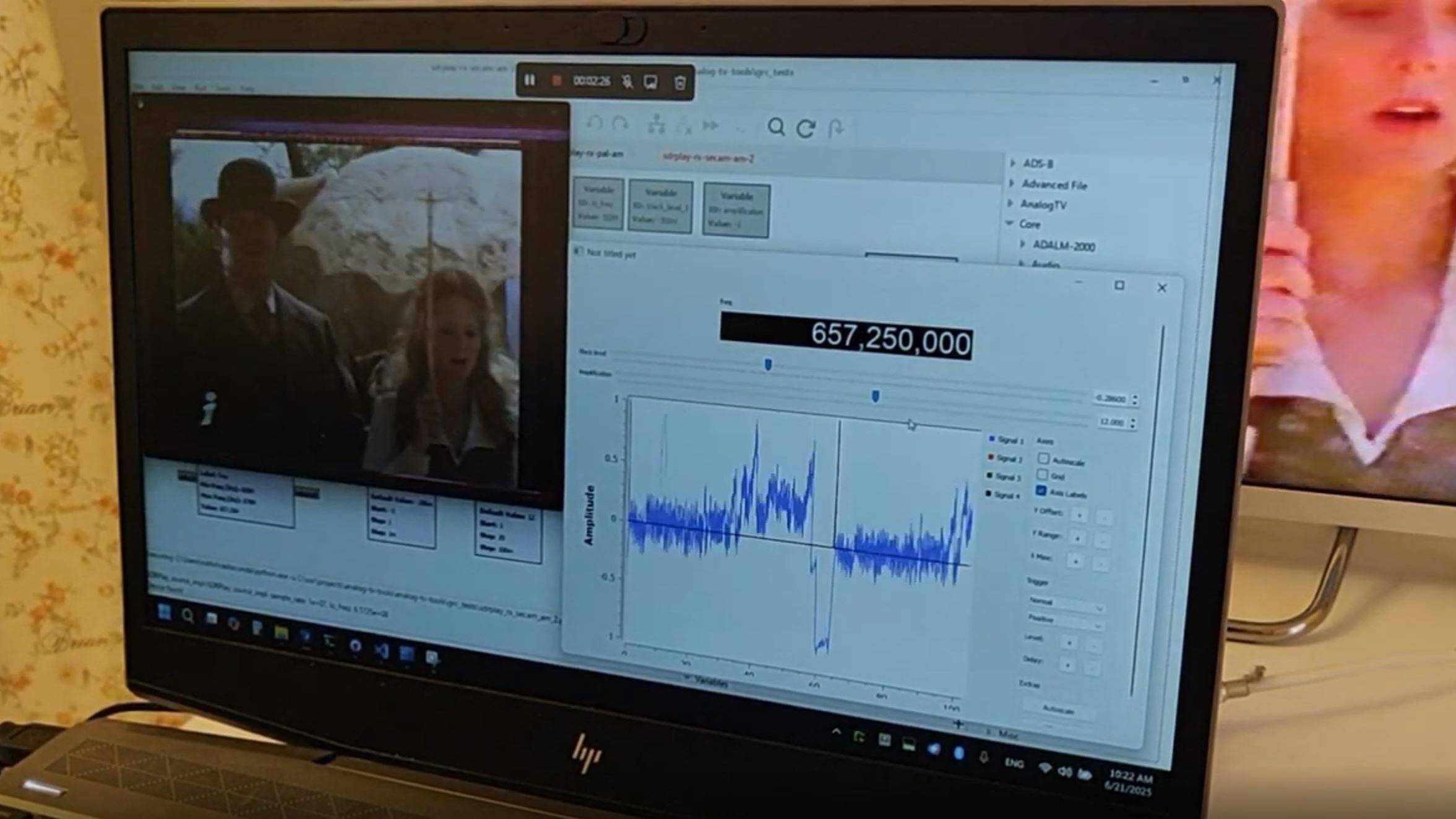 Analog TV decoder Gnuradio block demo [RUS] смотреть онлайн