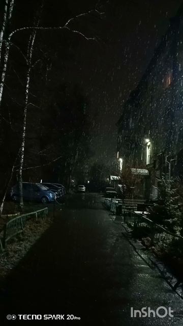 Это первый снег ❄️❄️❄️