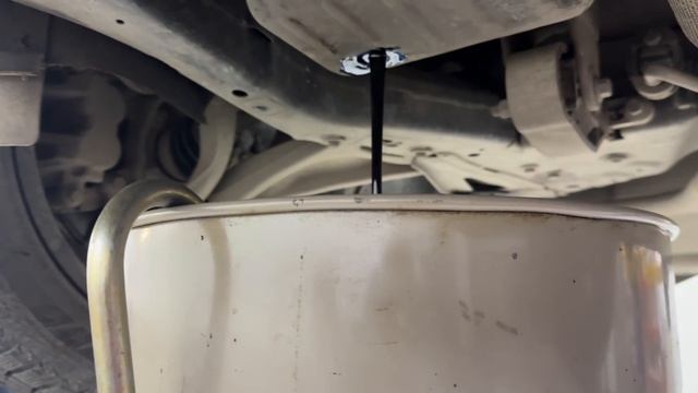 Какое масло залить в премиальный внедорожник от китайского бренда?Выбор очевиден — это Akkora👍 смотреть онлайн