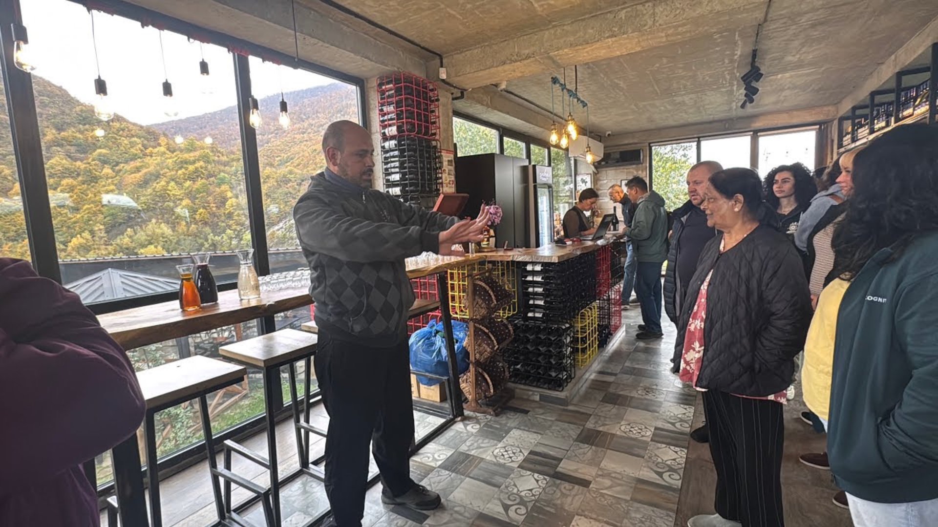 🔥 ДЕГУСТАЦИЯ ВИНА И ВКУСНЫЙ ОБЕД. Экскурсия в Ананури. ГРУЗИЯ 2025 смотреть онлайн