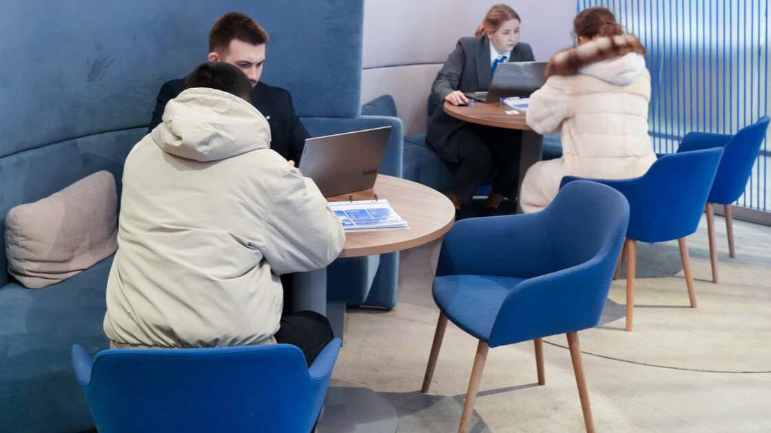 Финансист предупредила о рисках при досрочном закрытии вкладов смотреть онлайн