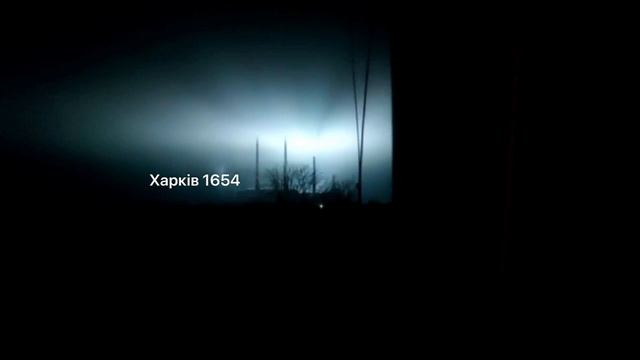 Странное сияние видели в Харькове: после этого в городе пропал свет смотреть онлайн