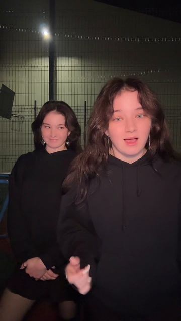 Близняшки смотреть онлайн